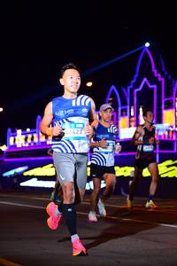 BIB: 41423, 6030
                            <button type="button" onclick="openModal(22868823)" class="btn btn-primary btn-sm float-right btn-popup" data-toggle="modal" data-target=".modal-high-quality">
                        <i class="fas fa-shopping-cart"></i> Add to Cart
                    </button>
                                            <button type="button" onclick="isThisMe(22868823, true)" class="btn btn-success btn-sm float-right btn-popup btn-isme hidden" data-toggle="tooltip" data-placement="bottom" title="นี่คือรูปของคุณใช่ไหม คลิกที่นี่เพื่อเอาเข้าอัลบั้ม">
                        <i class="fas fa-plus"></i> Add to album
                    </button>
                    <button type="button" onclick="isThisMe(22868823, false)" class="btn btn-warning btn-sm float-right btn-popup btn-isnotme hidden">
                        <i class="fas fa-ban"></i> Remove from album
                    </button>